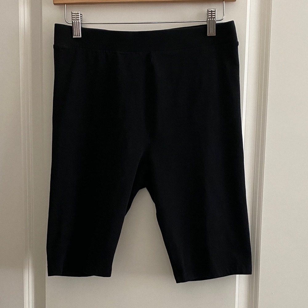 H&M Divided Black Shorts